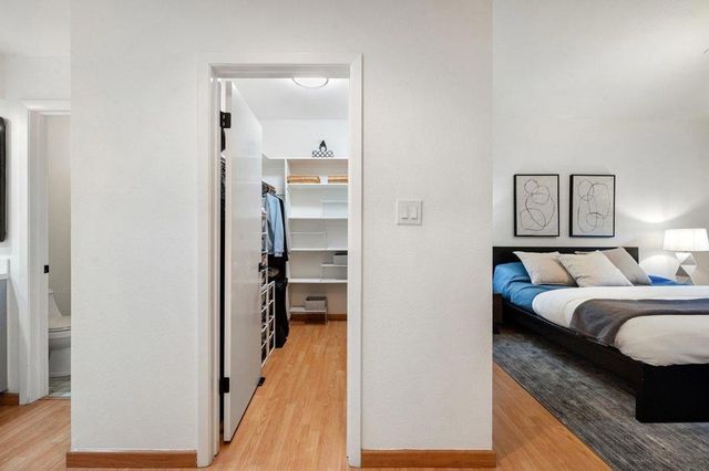 1110 Bayswater Avenue 106, Burlingame, CA 94010