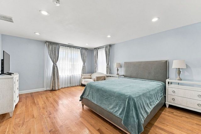 44 Bernard St, Newton, MA 02461