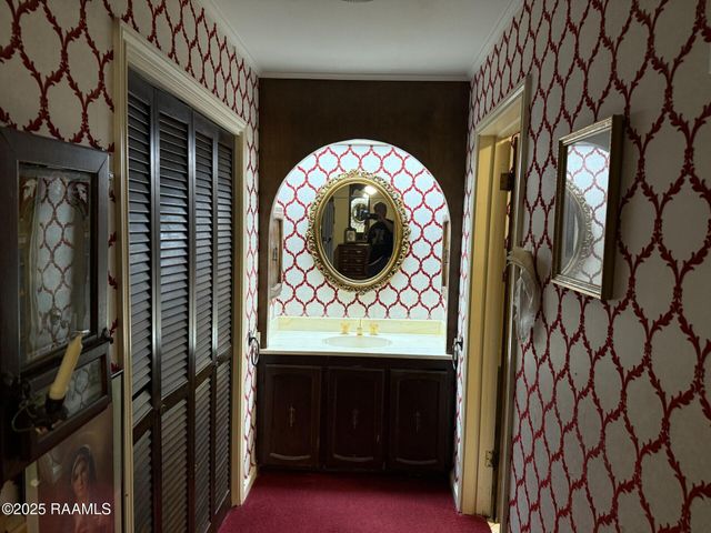 1568 E Main Street, Ville Platte, LA 70586