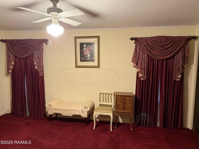 1568 E Main Street, Ville Platte, LA 70586