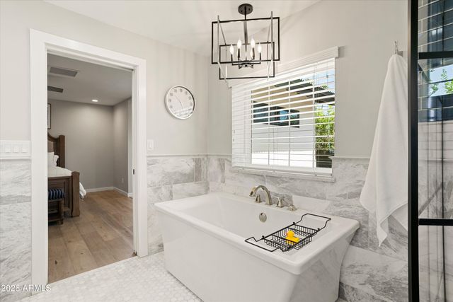 726 W NORTHVIEW Avenue, Phoenix, AZ 85021