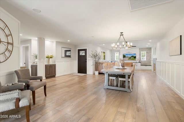 726 W NORTHVIEW Avenue, Phoenix, AZ 85021