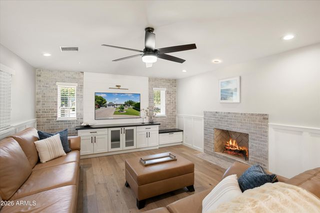 726 W NORTHVIEW Avenue, Phoenix, AZ 85021