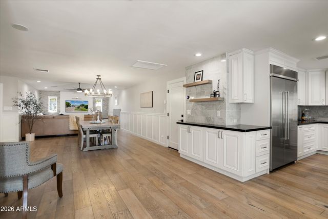726 W NORTHVIEW Avenue, Phoenix, AZ 85021