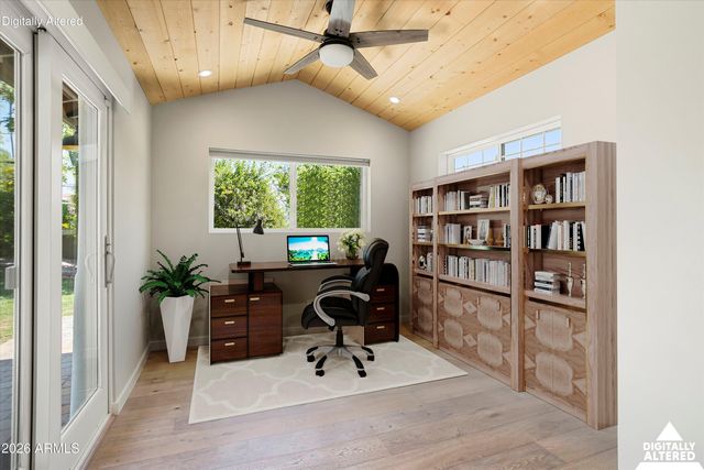 726 W NORTHVIEW Avenue, Phoenix, AZ 85021
