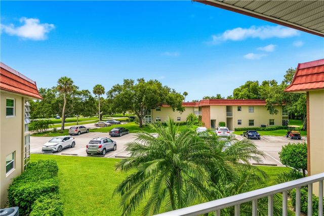 6 Vista Palm Lane 206, Vero Beach, FL 32962