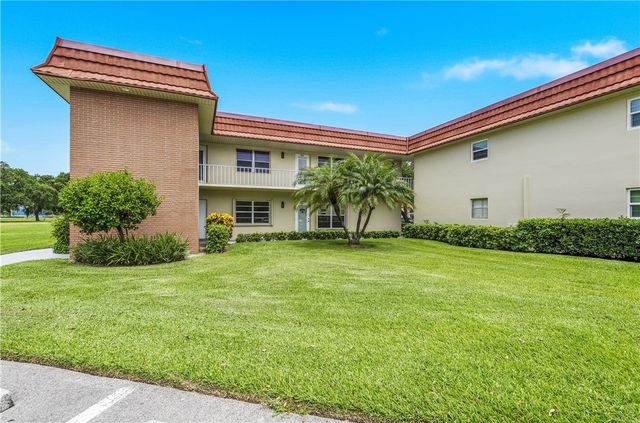 6 Vista Palm Lane 206, Vero Beach, FL 32962