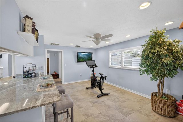 853 SEACREST DRIVE, Largo, FL 33771