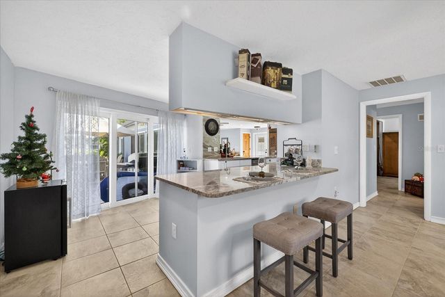 853 SEACREST DRIVE, Largo, FL 33771