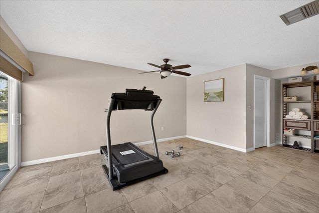 853 SEACREST DRIVE, Largo, FL 33771