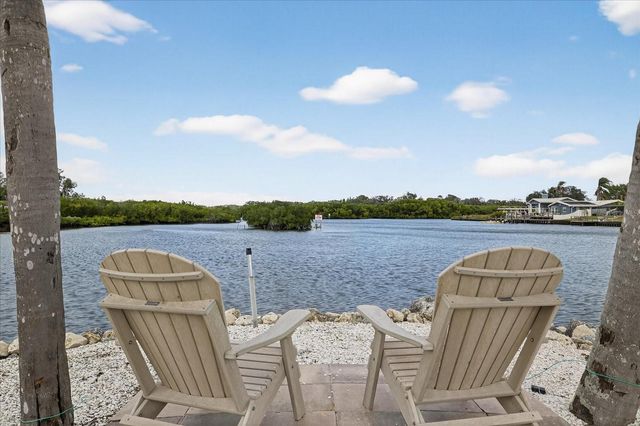 853 SEACREST DRIVE, Largo, FL 33771