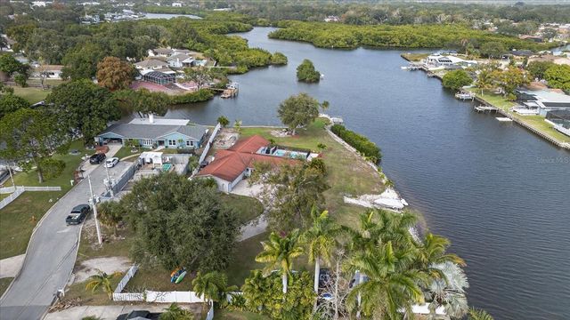 853 SEACREST DRIVE, Largo, FL 33771