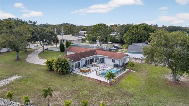 853 SEACREST DRIVE, Largo, FL 33771