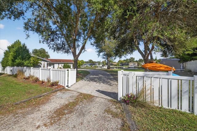 853 SEACREST DRIVE, Largo, FL 33771