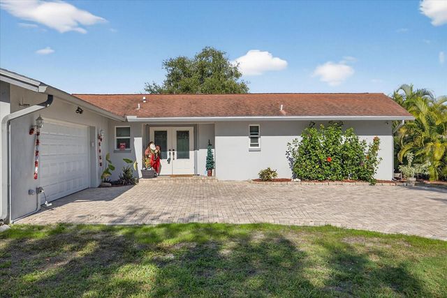 853 SEACREST DRIVE, Largo, FL 33771