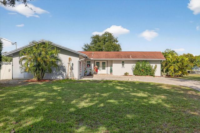 853 SEACREST DRIVE, Largo, FL 33771