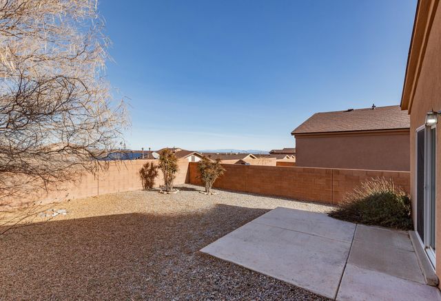 2880 Wilder Loop NE, Rio Rancho, NM 87144