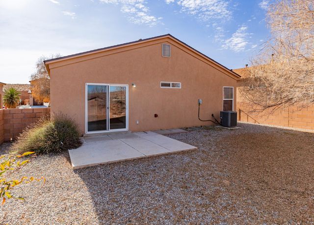 2880 Wilder Loop NE, Rio Rancho, NM 87144