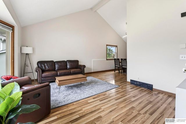 7022 Michelle Avenue, La Vista, NE 68128