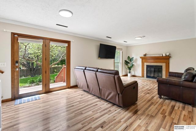 7022 Michelle Avenue, La Vista, NE 68128