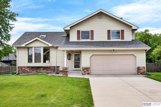 7022 Michelle Avenue, La Vista, NE 68128