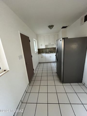 95 W Windsor Street, Tucson, AZ 85705