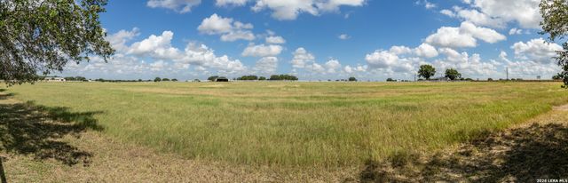 404 Annies, La Vernia, TX 78121