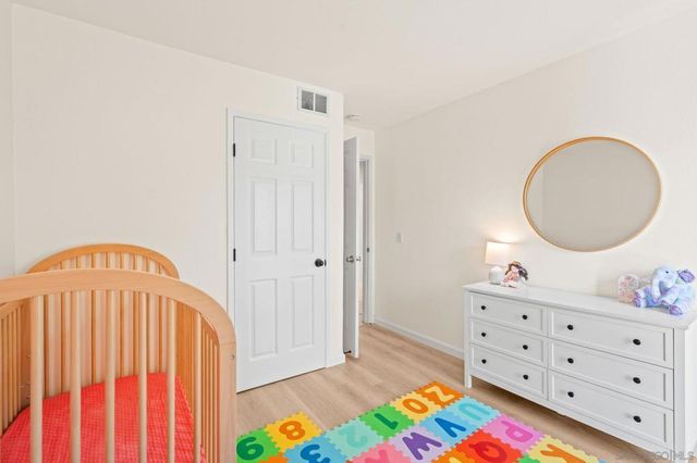 2528 White Oak Pl 3, Escondido, CA 92027