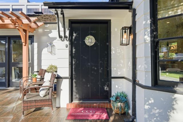 30 Mission Drive, San Mateo, CA 94402