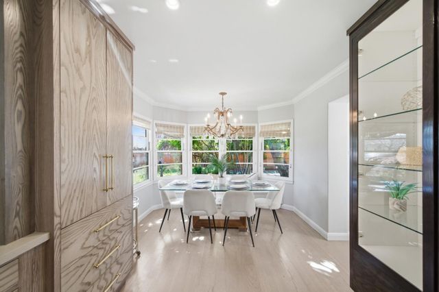 30 Mission Drive, San Mateo, CA 94402