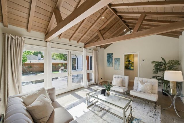 30 Mission Drive, San Mateo, CA 94402