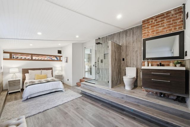 30 Mission Drive, San Mateo, CA 94402