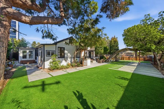 30 Mission Drive, San Mateo, CA 94402