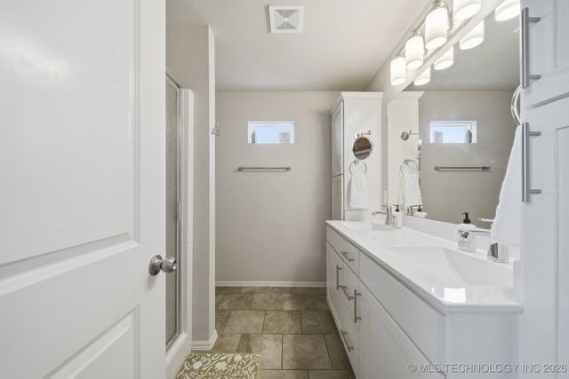 7221 S Hemlock Avenue, Broken Arrow, OK 74011