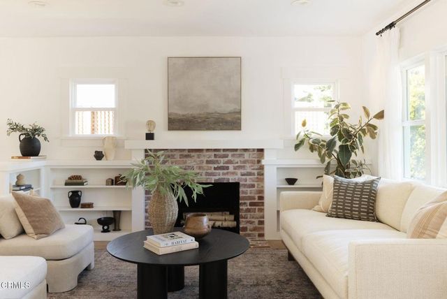 1797 Walworth Avenue, Pasadena, CA 91104