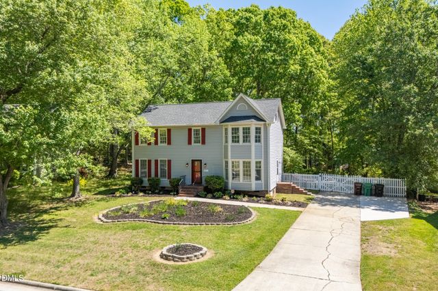 1011 Pineburr Road, Jamestown, NC 27282
