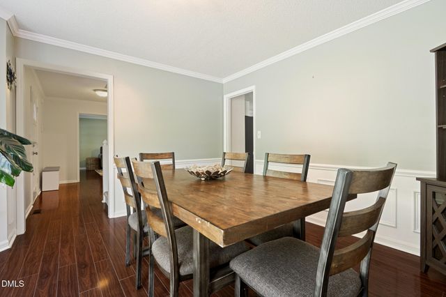 1011 Pineburr Road, Jamestown, NC 27282