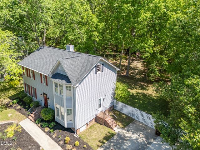 1011 Pineburr Road, Jamestown, NC 27282