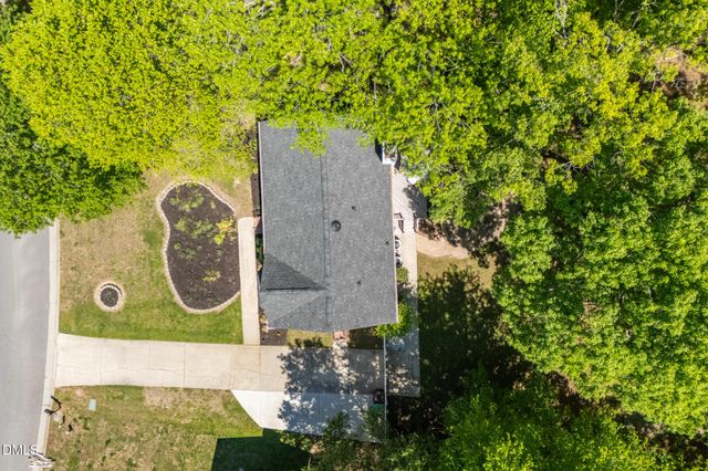 1011 Pineburr Road, Jamestown, NC 27282
