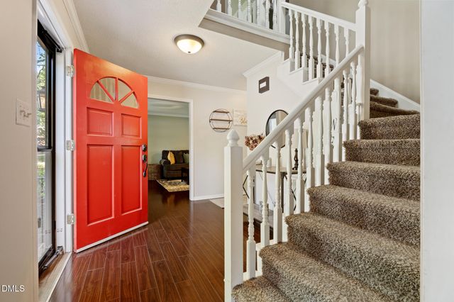 1011 Pineburr Road, Jamestown, NC 27282