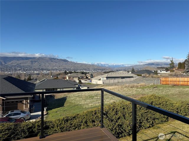570 Bengal Lane, East Wenatchee, WA 98802