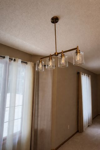 1273 Hilo Avenue N, Oakdale, MN 55128