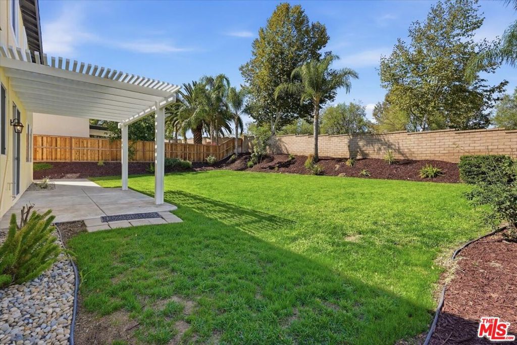 31407 Shadow Ridge Drive, Menifee, CA 92584 — photo 4