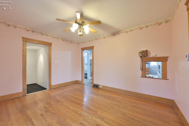 51001 Portman Road, Amherst, OH 44001