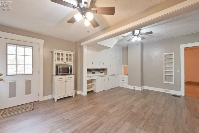 51001 Portman Road, Amherst, OH 44001