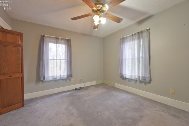 51001 Portman Road, Amherst, OH 44001