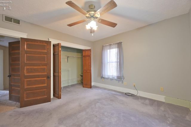 51001 Portman Road, Amherst, OH 44001