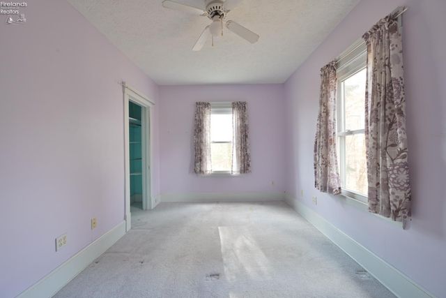 51001 Portman Road, Amherst, OH 44001