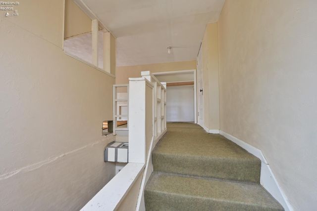 51001 Portman Road, Amherst, OH 44001