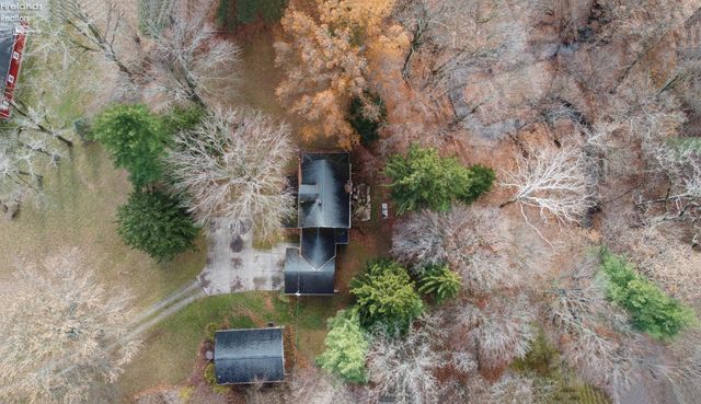 51001 Portman Road, Amherst, OH 44001